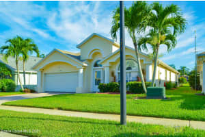 770 Sunset Lakes Dr, Merritt Island, FL 32953, Sold 12/21/21