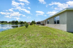 111 Port Royal Ct, Sebastian, FL 32958, Sold 10/29/21