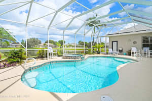 853 Woodbine Dr, Merritt Island, FL 32952, Sold 10/15/21