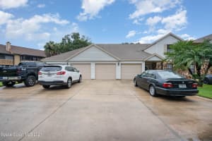 637 Greenwood Village Blvd, West Melbourne, FL 32904, Sold 09/29/21