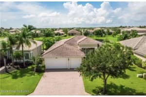 2385 Lake Ibis Ln SW, Vero Beach, FL 32962, Sold 10/12/21