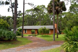 1618 Emmaus Rd NW, Palm Bay, FL 32907, Sold 11/04/21