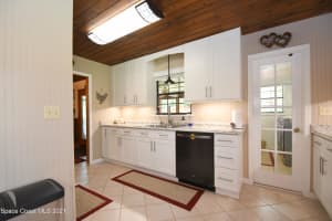 1618 Emmaus Rd NW, Palm Bay, FL 32907, Sold 11/04/21