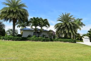 1095 54th Ave, Vero Beach, FL 32966, Sold 10/04/21