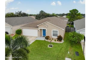 790 Wickham Lakes Dr, Melbourne, FL 32940, Sold 10/18/21