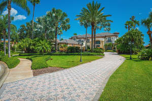 224 Lansing Island Dr, Satellite Beach, FL 32937, Sold 12/03/21