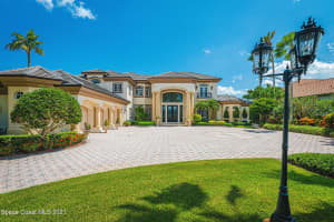 224 Lansing Island Dr, Satellite Beach, FL 32937, Sold 12/03/21