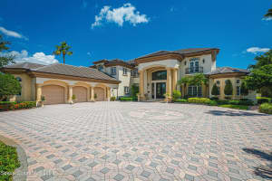 224 Lansing Island Dr, Satellite Beach, FL 32937, Sold 12/03/21