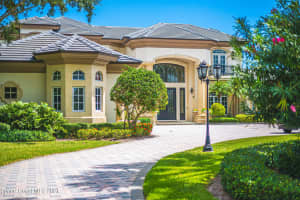 224 Lansing Island Dr, Satellite Beach, FL 32937, Sold 12/03/21