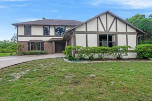 3975 Pinetop Blvd, Titusville, FL 32796, Sold 04/15/22
