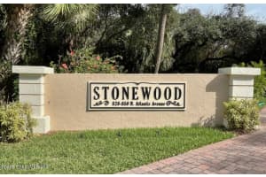 820 N Atlantic Ave, Cocoa Beach, FL 32931, Sold 02/25/22