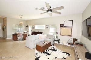 1905 77th Dr, Vero Beach, FL 32966, Sold 11/23/21