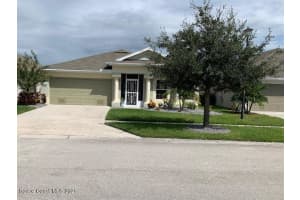 1319 Hubbard Ct SE, Palm Bay, FL 32909, Sold 12/16/21