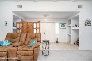 17 Colonial Dr, Cocoa Beach, FL 32931, Sold 12/07/21