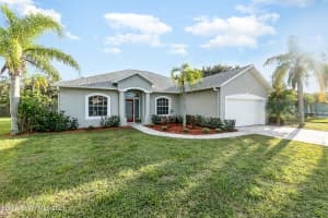 227 Cove Loop Dr, Merritt Island, FL 32953, Sold 11/05/21