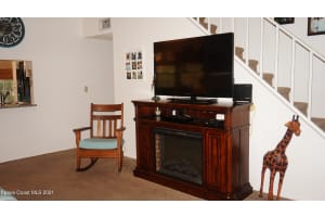 4796 Lake Waterford Way W, Melbourne, FL 32901, Sold 11/05/21