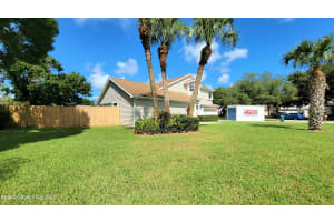 1719 Nicklaus Dr, Melbourne, FL 32935, Sold 12/02/21