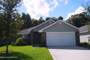 722 Coral Trace Blvd, Edgewater, FL 32132, Sold 02/18/22