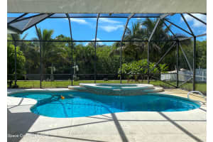 2061 Sykes Creek Dr, Merritt Island, FL 32953, Sold 12/17/21