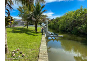 2061 Sykes Creek Dr, Merritt Island, FL 32953, Sold 12/17/21