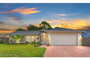 4835 Hidden Creek Rd, Melbourne, FL 32935, Sold 12/15/21