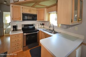 502 Lake Dr, Titusville, FL 32780, Sold 12/29/21