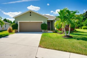 160 Port Royal Ct, Sebastian, FL 32958, Sold 12/09/21