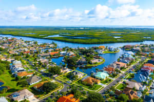 2106 Sykes Creek Dr, Merritt Island, FL 32953, Sold 12/30/21