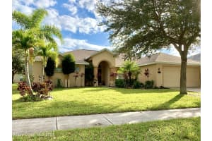 535 Hiking Tr, West Melbourne, FL 32904, Sold 12/14/21