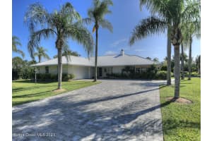 3525 Martha's Ln, Vero Beach, FL 32967, Sold 12/15/21