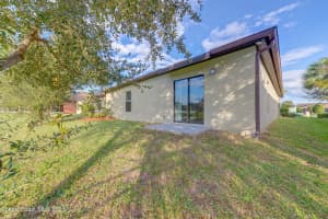 1050 Cayman Dr, Melbourne, FL 32901, Sold 01/06/22