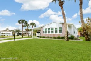 4313 Twin Lakes Dr, Melbourne, FL 32934, Sold 01/11/22
