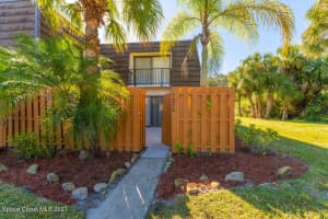 1315 Vista Oaks Cir NE, Palm Bay, FL 32905, Sold 02/07/22