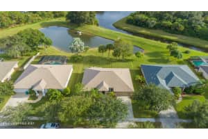 3203 Forest Creek Dr, Melbourne, FL 32901, Sold 01/12/22