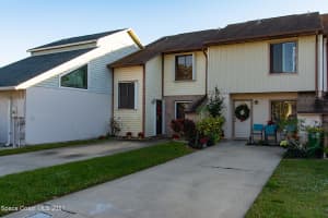 303 Sherwood Pl, Merritt Island, FL 32953, Sold 01/28/22