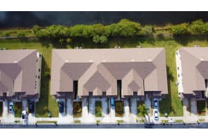 1055 Venetian Dr, West Melbourne, FL 32904, Sold 01/27/22