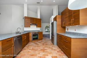 7737 Greenboro Dr, Melbourne, FL 32904, Sold 12/28/21