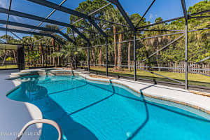 1860 Kara Pl, Palm Bay, FL 32908, Sold 12/27/21