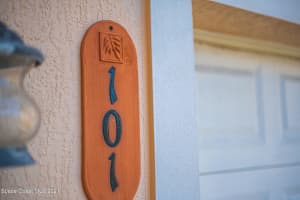 129 Lancha Cir, Indian Harbour Beach, FL 32937, Sold 12/17/21