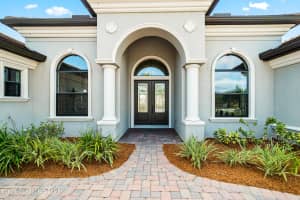 910 Casa Dolce Casa Cir, Rockledge, FL 32955, Sold 02/11/22