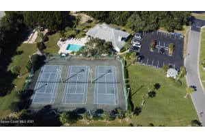 9641 Riverside Dr, Sebastian, FL 32958, Sold 01/28/22