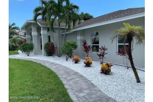 215 Beverly Ct, Melbourne Beach, FL 32951, Sold 03/02/22