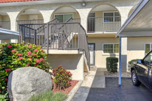 201 St Lucie Ln, Cocoa Beach, FL 32931, Sold 01/18/22