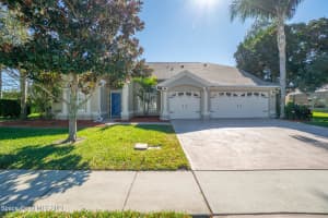 621 Sunset Lakes Dr, Merritt Island, FL 32953, Sold 01/20/22