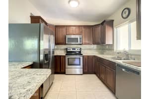 946 Santa Cruz Rd, Cocoa Beach, FL 32931, Sold 02/28/22