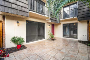 3616 Vista Oaks Cir NE, Palm Bay, FL 32905, Sold 02/28/22