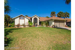 4360 12th Manor SW, Vero Beach, FL 32968, Sold 04/27/22