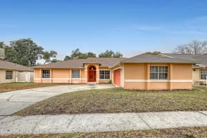5546 Oak Hollow Dr, Titusville, FL 32780, Sold 02/22/22