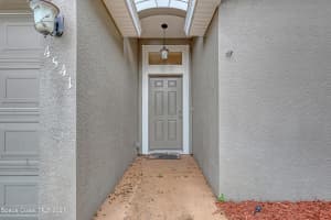 4541 Derbyshire Dr, Titusville, FL 32780, Sold 02/18/22