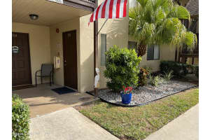 7820 Shadowood Dr, Melbourne, FL 32904, Sold 02/28/22